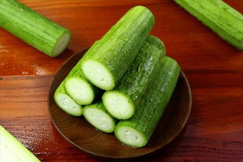 南吃瓜身体发黄,身体发黄之谜揭晓