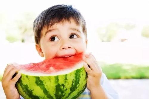 这瓜不保熟每日吃瓜,跟随“这瓜不保熟”的节奏，畅享瓜界盛宴