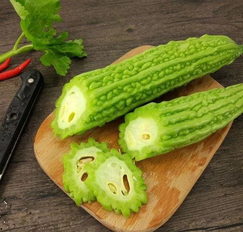 小昌昌吃瓜,小昌昌的瓜田奇遇记