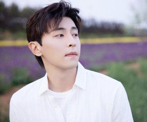 周翊然吃瓜,揭秘娱乐圈背后的真相