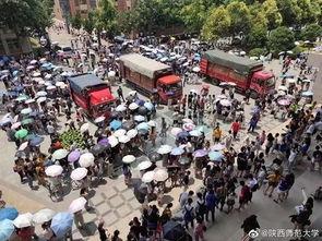 各大高校吃瓜群,揭秘校园里的热门话题与幕后故事