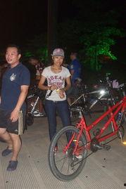 吃瓜骑行者,吃瓜骑行者的趣味骑行之旅