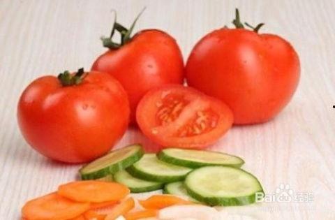 西红柿和小瓜在一起吃,营养搭配新主张