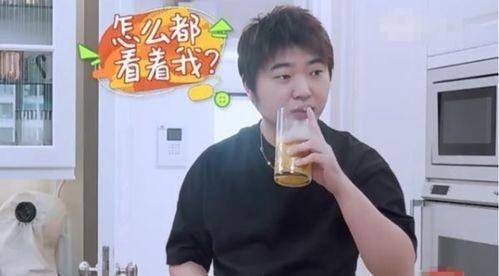 华晨宇吃瓜外号,瓜田里的音乐奇才